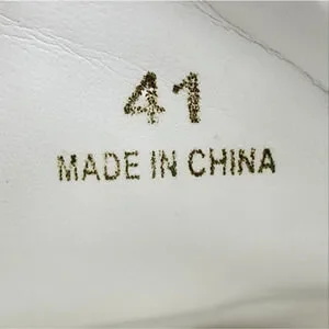 Versace | Shoes | Versace Logo Leather Mens Lowtop Sneakers  display picture 1